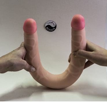 Реалистичный фаллоимитатор Brandon L 19 см, ? 3.8 см купить со скидкой в секс шопе  Фаллоимитаторы  Реалистики с мошонкой