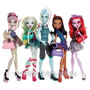 Набор из 5 куколЛагуна Блю Lagoona Blue Робекка Стим Robecca Steam Оперетта Operetta Рошель Гойл Rochelle Goyle Гил Gillington