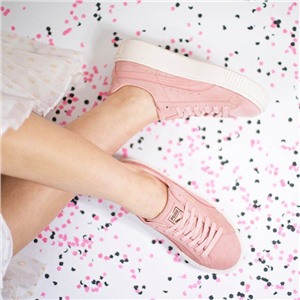  Кроссовки женские Adidas. Артикул 332956
